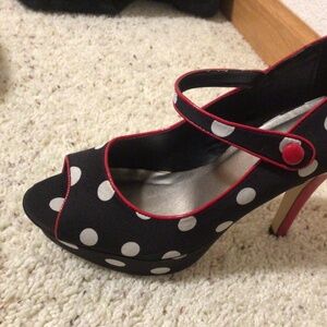 Polka dot Heels (sexy)